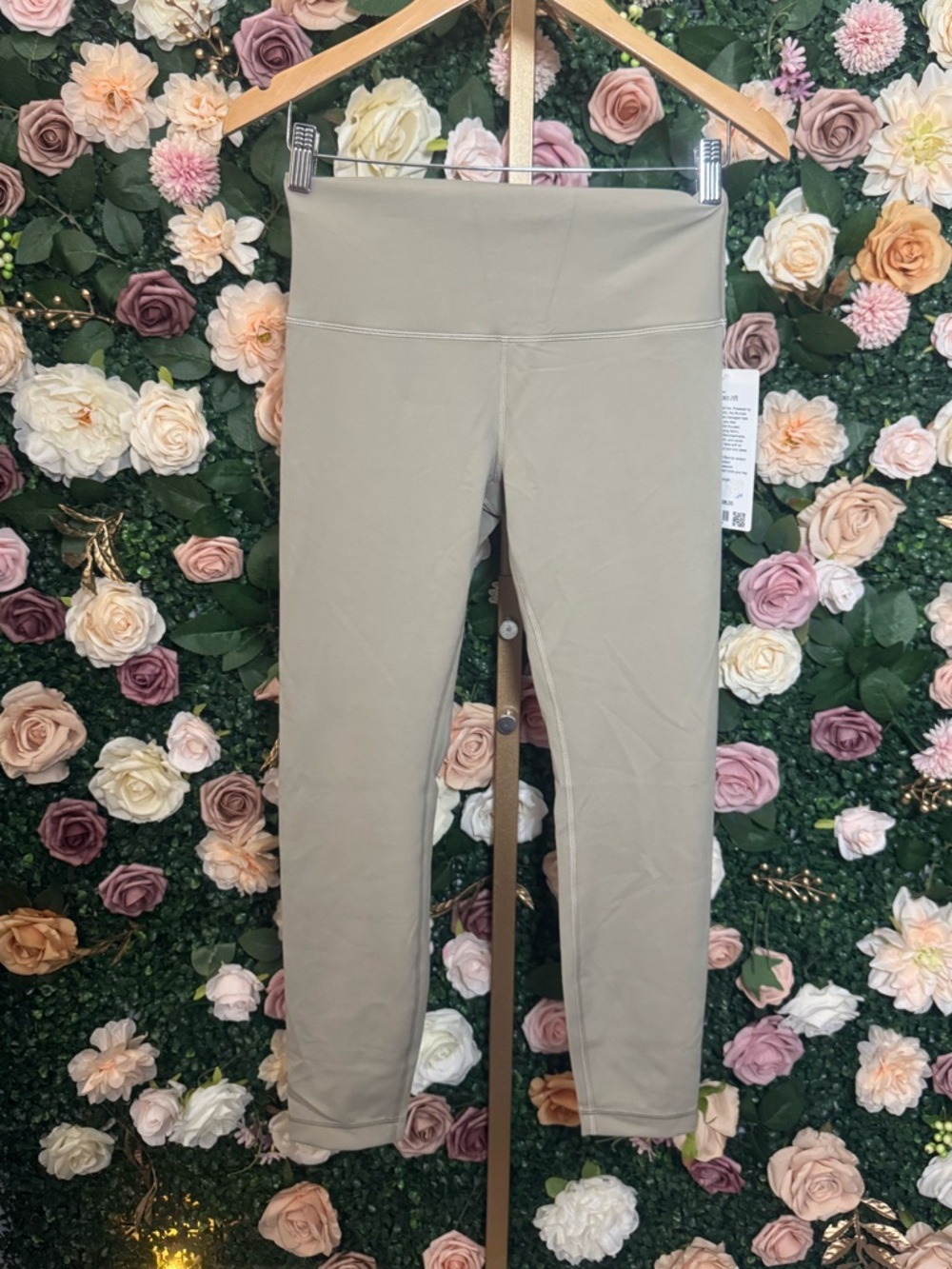 Lululemon Wunder Train High Rise Leggings - Picture 2 of 6